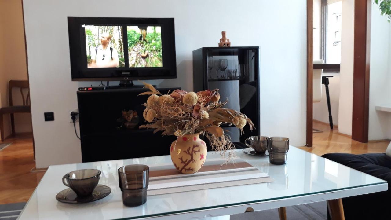 View Apartment สโกเปีย ภายนอก รูปภาพ